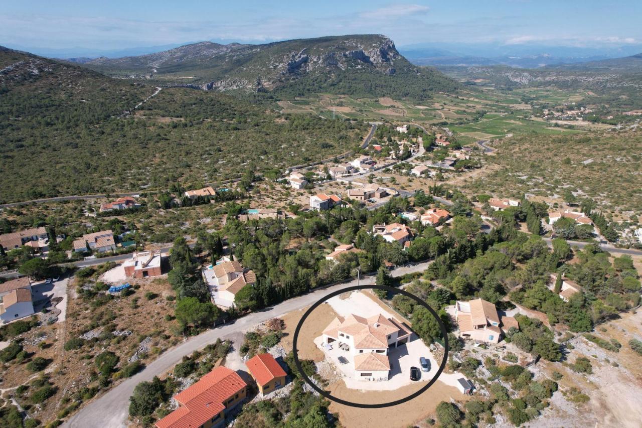Trois Appartements Au Sein Du Mas Jams - Le Gouleyrous, Le Canigou Et Le Figarassa Vingrau Esterno foto